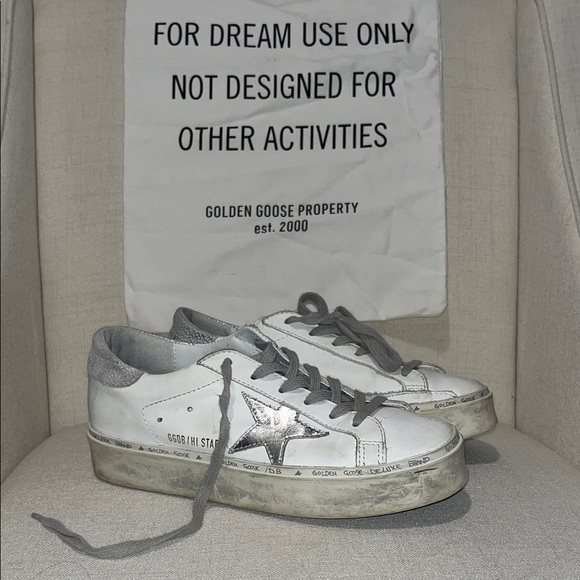 Golden Goose Women's Hi Star Sneakers - White and Metallic Silver